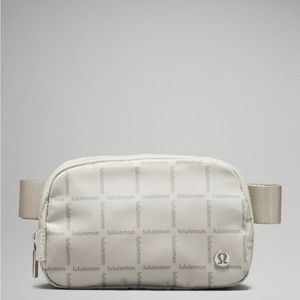 🆕 LULULEMON Everywhere Belt Bag 1L - NWT
